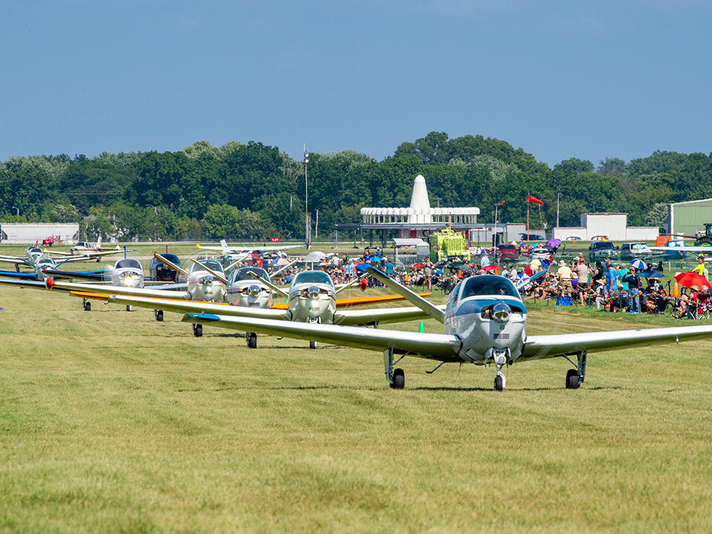 Mass Arrivals Schedule Set for AirVenture 2022 EAA AirVenture News